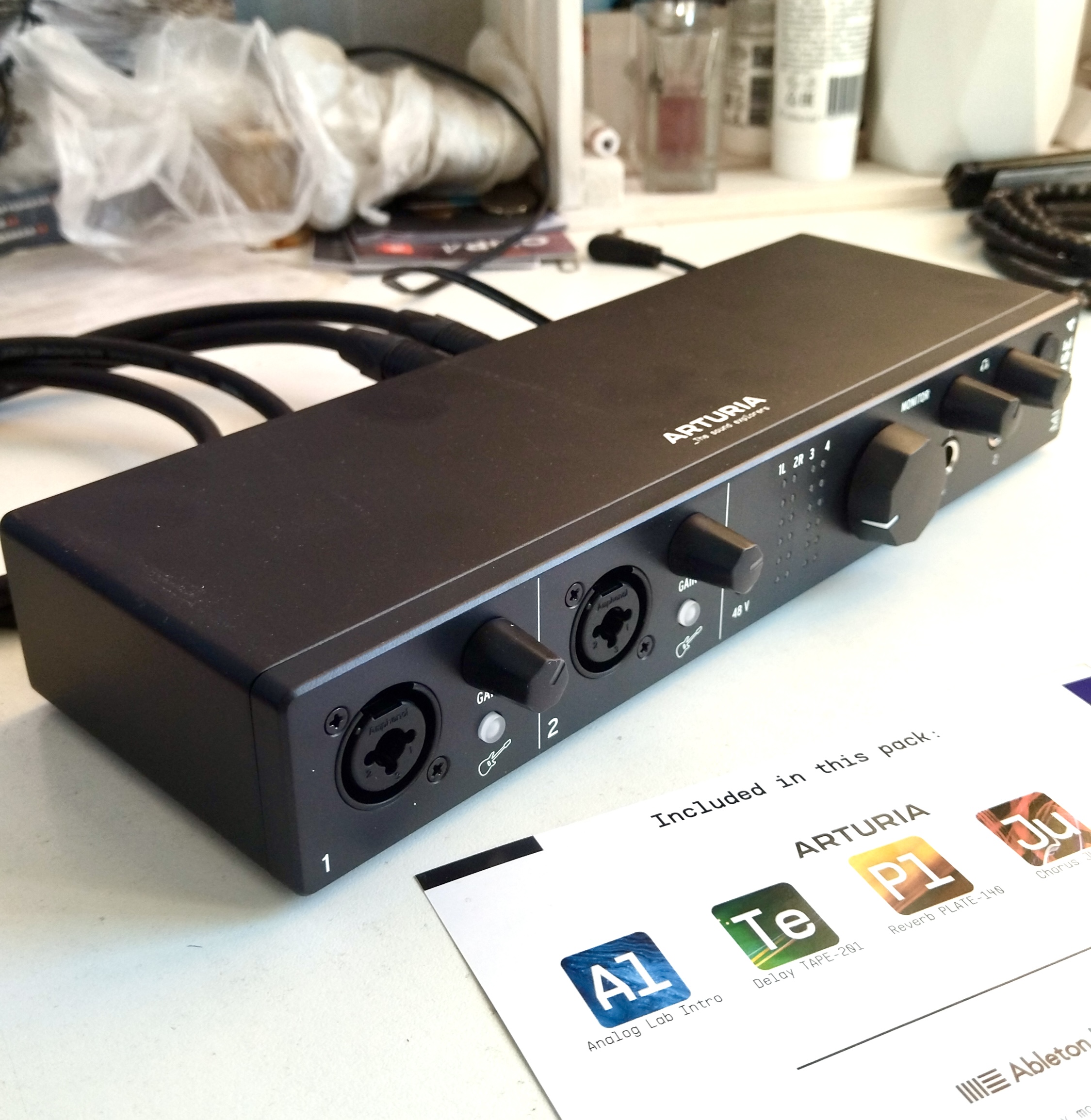 Arturia minifuse 1. Arturia mini fuse звуковая карта. Usb arturia minifuse. Arturia mini fuse. Arturia mini fuse 1.