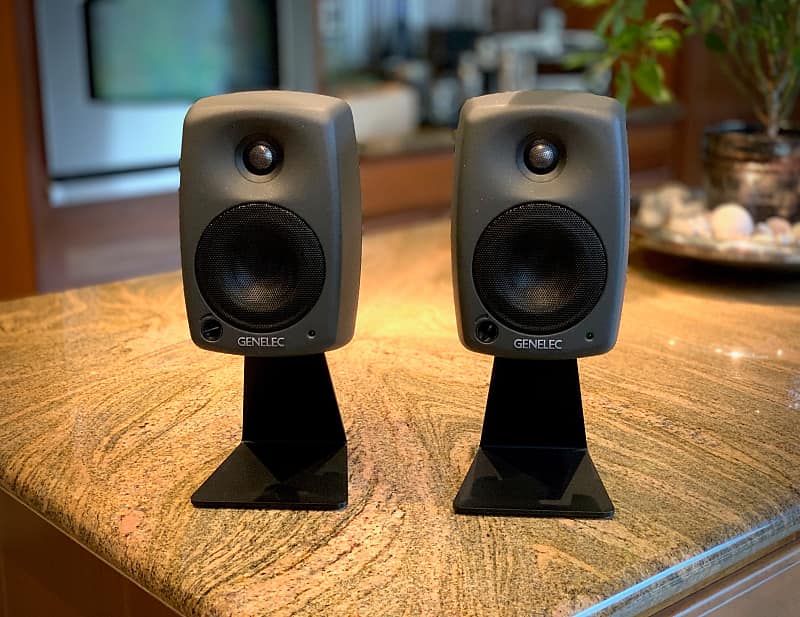 8020a genelec hot sale