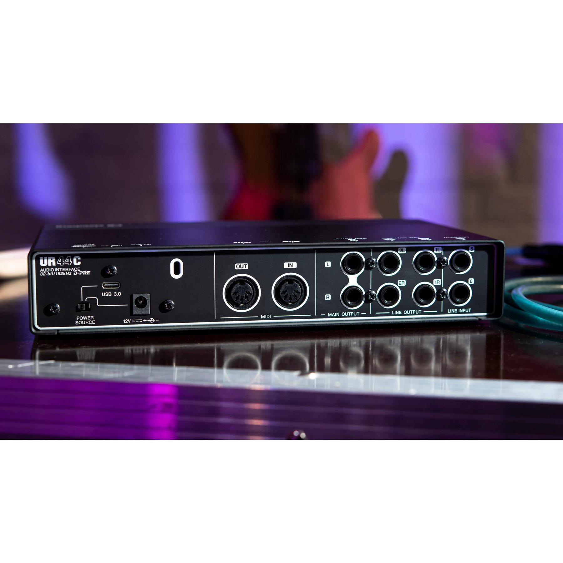 Купить Внешняя звуковая карта Steinberg UR44C в Москве, цена