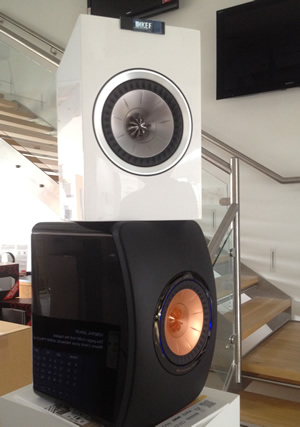 kef r100 white