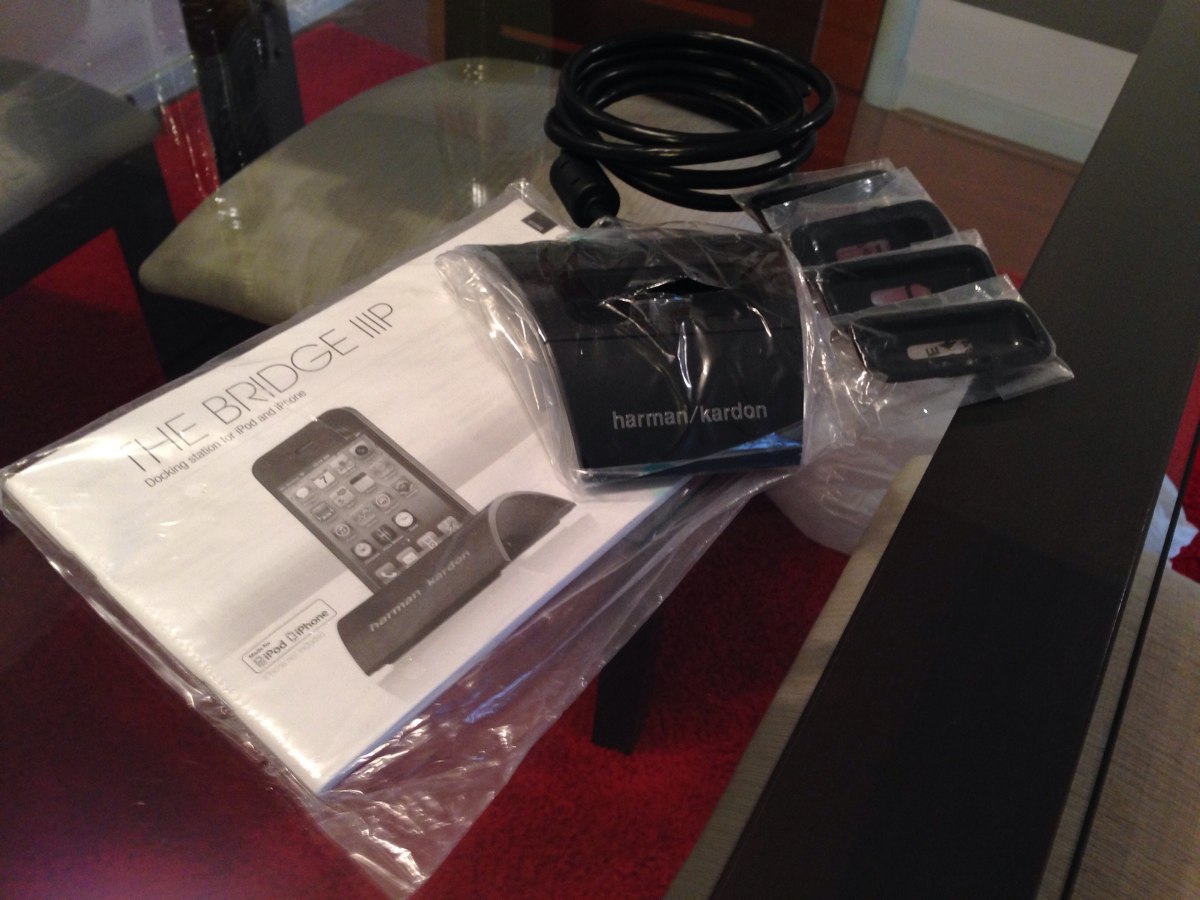 Harman kardon hot sale docking station