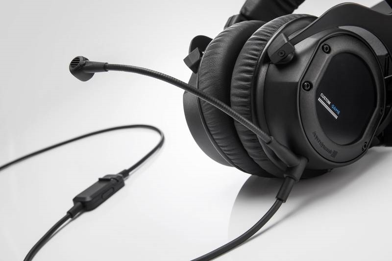 Beyerdynamic Custom GAME 17990 Pult.ru