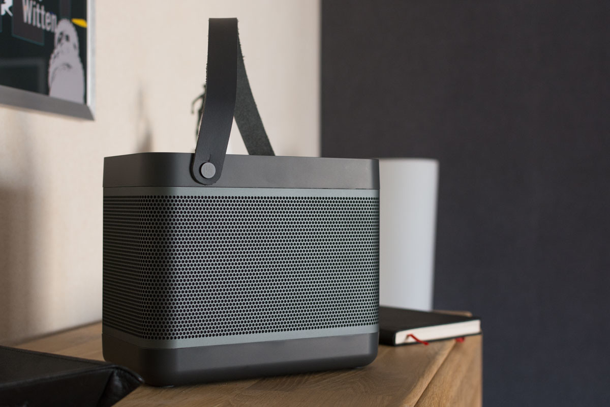 bang & olufsen beolit 17 stone grey