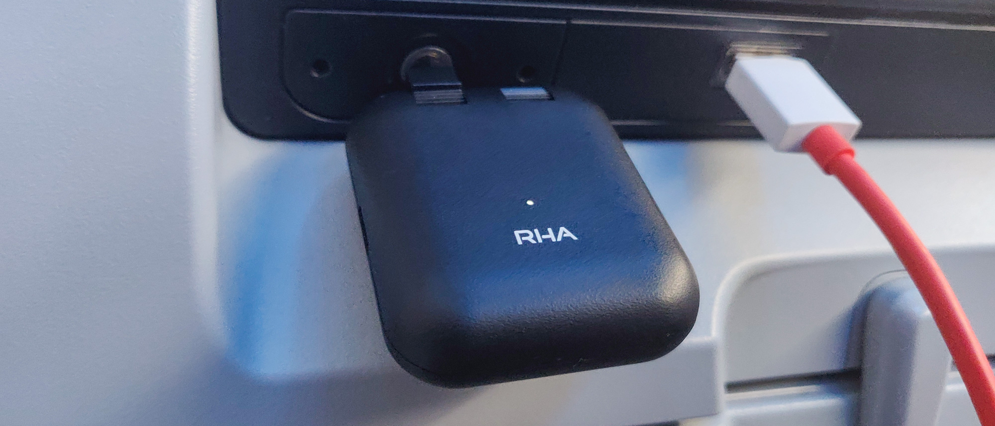 RHA Wireless Flight Adapter 3585 Pult.ru