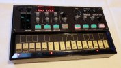 Фото к отзыву на Грувбокс KORG volca FM от Сергей