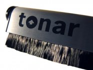 Tonar Dust Jockey carbon fiber and velvet brush combo