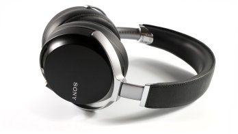 Sony MDR-Z7