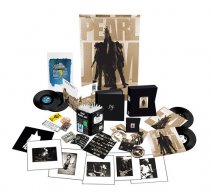 Pearl Jam TEN(COLLECTOR=S EDITION) (4LP+2CD+DVD+Cassette+Book+Photo Cards)