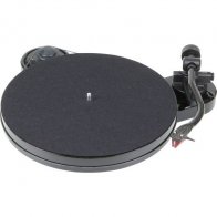 Pro-Ject RPM 1 Carbon (DC) (2M Red) piano black