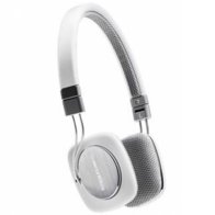Bowers & Wilkins P3 white