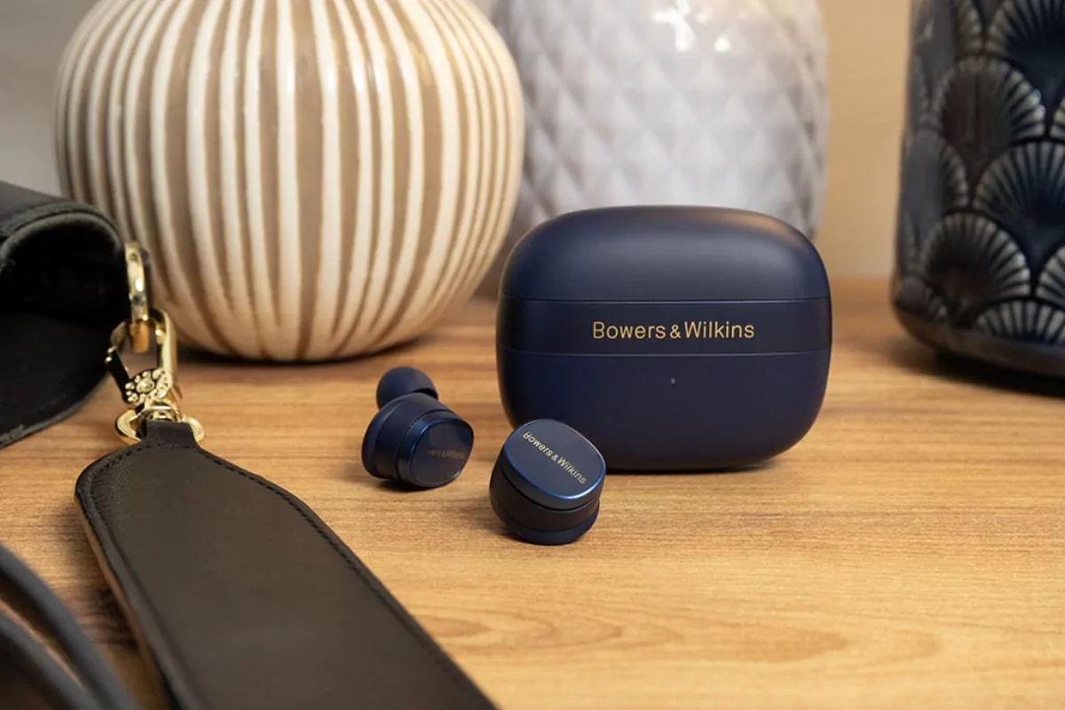 TWS-наушники Bowers & Wilkins Pi8