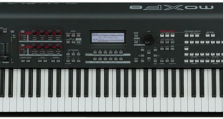 Клавишный инструмент Yamaha MOXF8