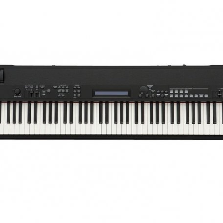 Клавишный инструмент Yamaha CP40
