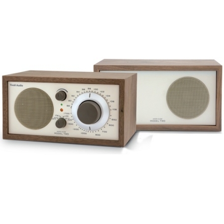 Радиоприемник Tivoli Audio Model Two classic walnut/beige (M2CLA)