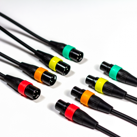 Набор из четырех микрофонных кабелей Zoom XLR-4C/CP