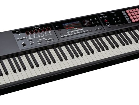 Клавишный инструмент Roland FA-08