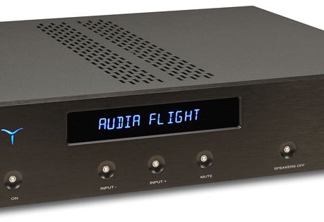 Усилитель интегральный Audia Flight Three USB DAC black