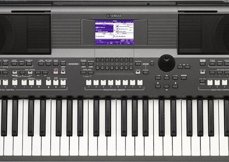 Клавишный инструмент Yamaha PSR S670 (дубль)
