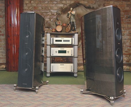 Sonus faber hot sale amati futura