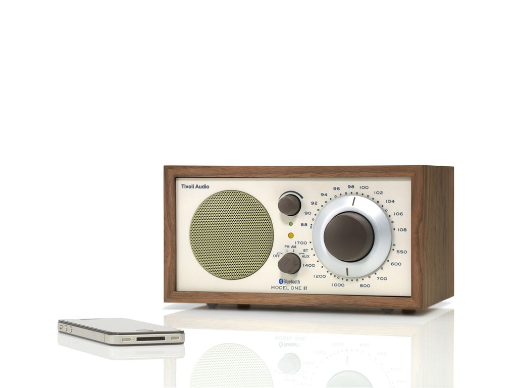 Аналоговые Радиоприемники Tivoli Audio Model One BT Classic Walnut, цвет тёмно-коричневое дерево, размер 3 - фото 6