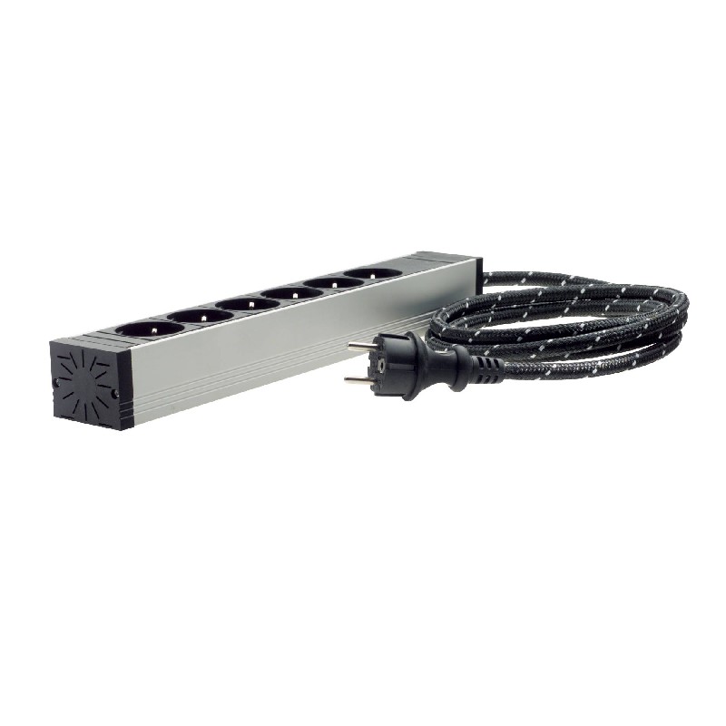 Сетевые фильтры In-Akustik Referenz Power Bar AC-1502-P6 3x1.5mm 1.5m #00716202 силовые кабели in akustik referenz mains cable ac 1502 1 0m 00716101