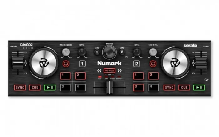 DJ станции, комплекты, контроллеры Numark DJ2GO2 Touch dj микшеры и оборудование numark m101