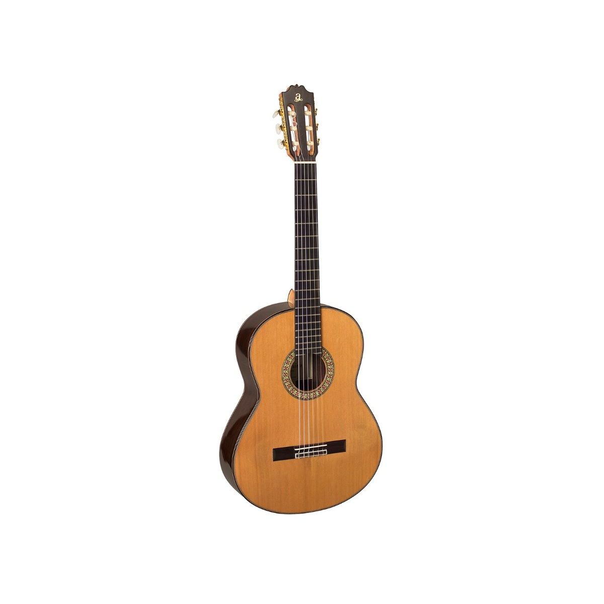 Классические гитары Admira A15 струны для классической гитары orphee nx35 028 045