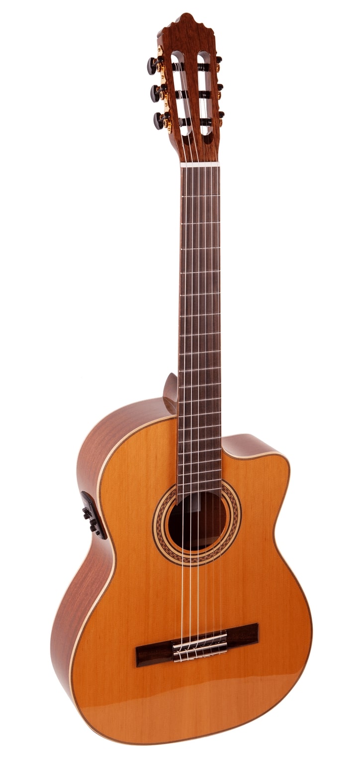 Классические гитары La Mancha Rubi C-CE