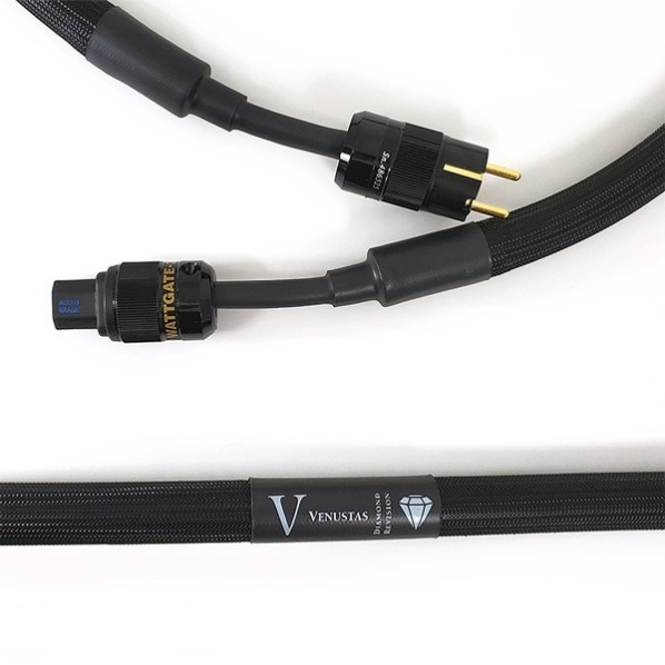 Силовые кабели Purist Audio Design Venustas AC Power Cord 3.0m Diamond Revision lynepauaio 6 in 2 out audio switcher двусторонняя коробка выбора аудиосигнала разветвитель распределитель с 3 5 мм аудиовходами и выходными разъемами