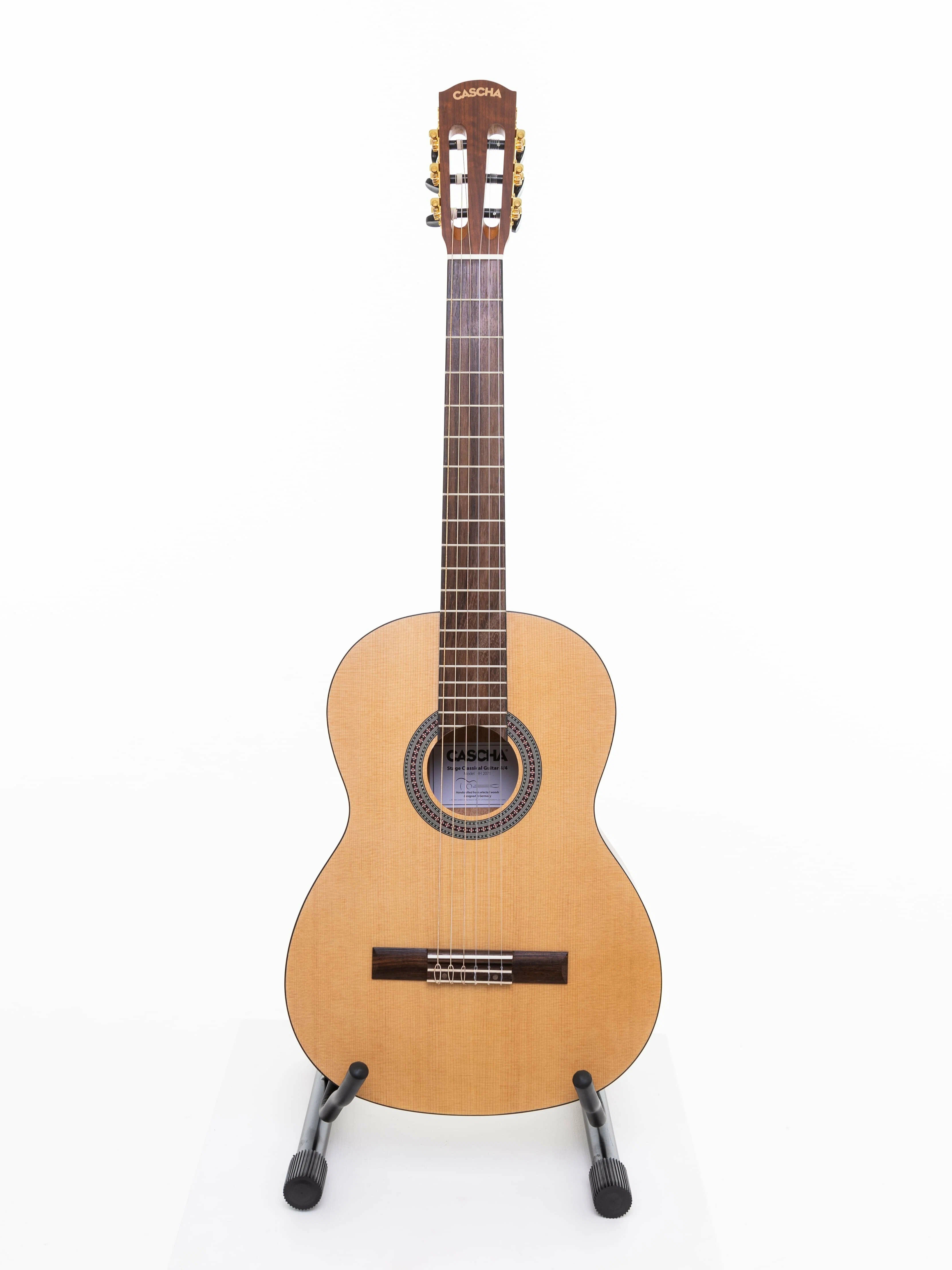 Классические гитары Cascha Student Series HH 2351 классическая гитара 3/4 (чехол в комплекте) классические гитары alhambra 6 856 cutaway 3c ct тонкая